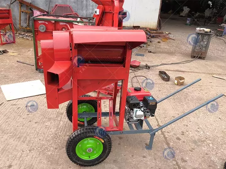 Rice Thresher Machine