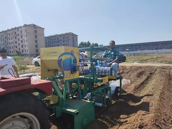 Transplantador de colheita em linha